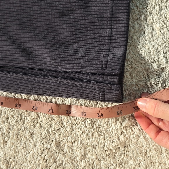 Lululemon Ribbed Softstream Hi-Rise Crop - Picture 9 of 10